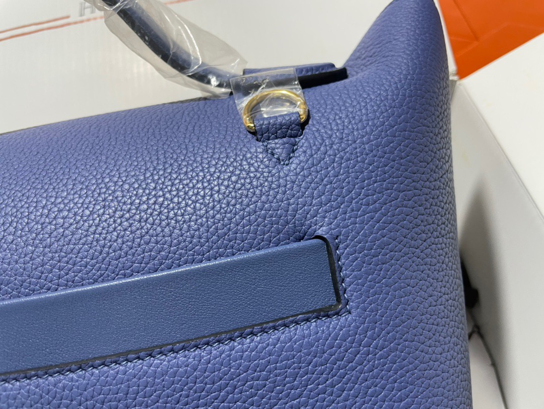 Hermes Kelly 2424 29cm Handbag in Blue Thalassa Clemence Leather 